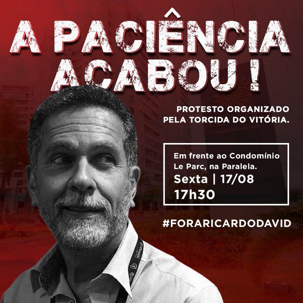 Torcedores do Vitória organizam protesto contra o presidente Ricardo David