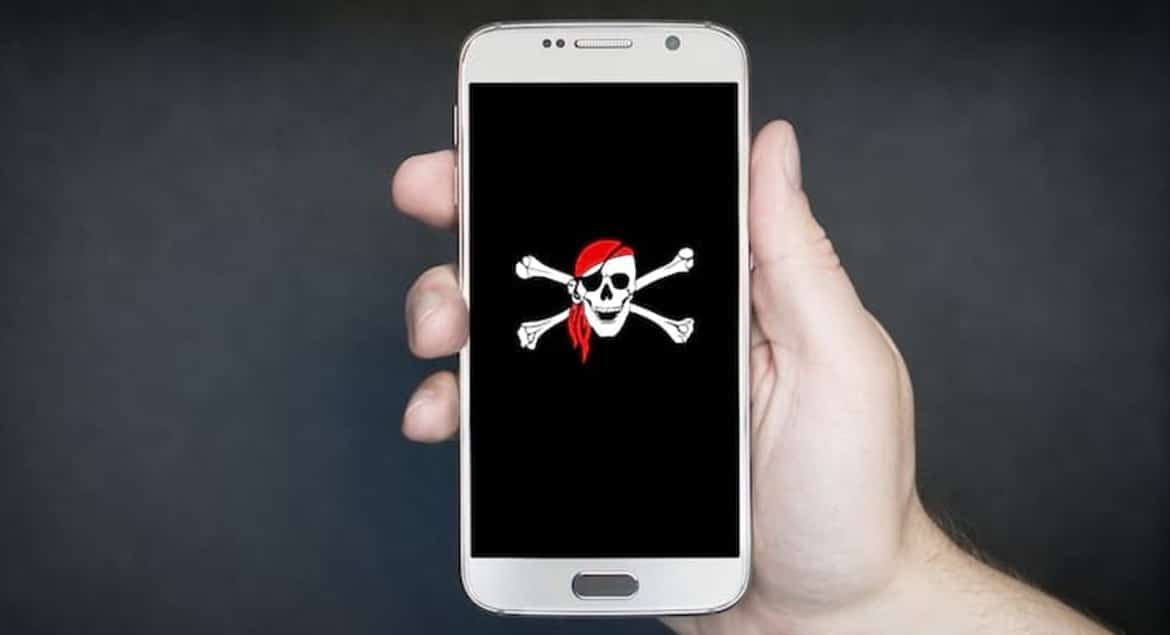 Anatel começa a enviar alertas sobre bloqueio de celulares piratas em 10 estados