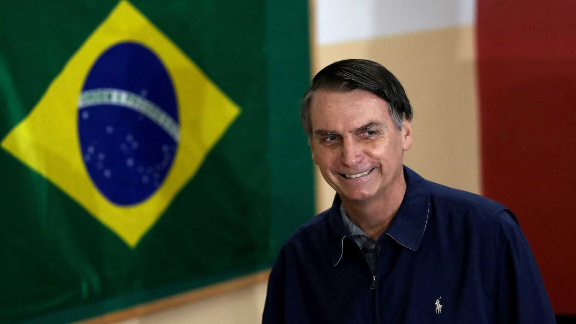 Com reforço na segurança, Bolsonaro vota no Rio