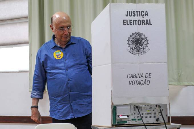 Após votar, Henrique Meirelles diz que confia no povo brasileiro