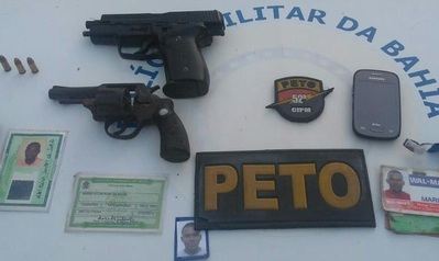 Dois assaltantes são presos em flagrante em Lauro de Freitas