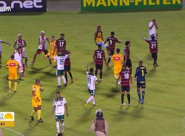 Vitória e Palmeiras são punidos pelo STJD após invasão em campo