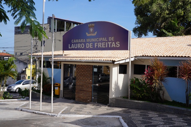 Eleita mesa diretora da Câmara de Lauro de Freitas