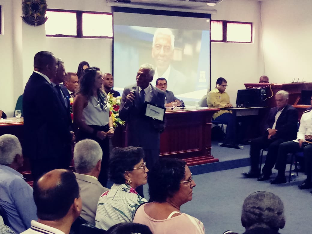 Subsecretário de saúde de Camaçari recebe título de cidadão simõesfilhense