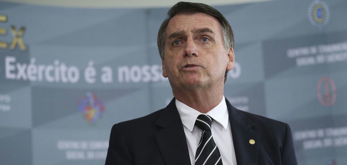 Cirurgia de Bolsonaro é adiada para 28 de janeiro