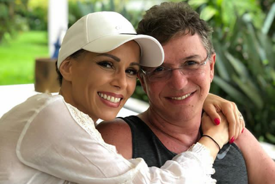 Na luta contra o câncer, Ana Furtado faz declaração para o marido no Instagram