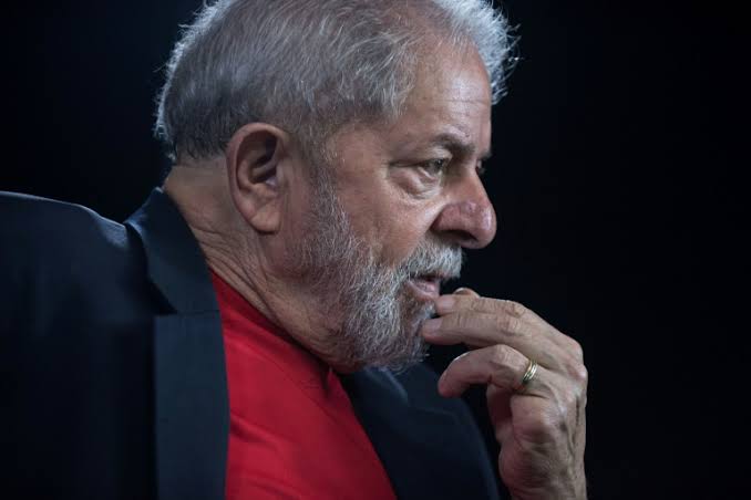 Defesa pede para Marco Aurélio soltar Lula mesmo após decisão de Toffoli