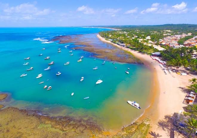 Salvador e Praia do Forte são os destinos mais procurados neste verão