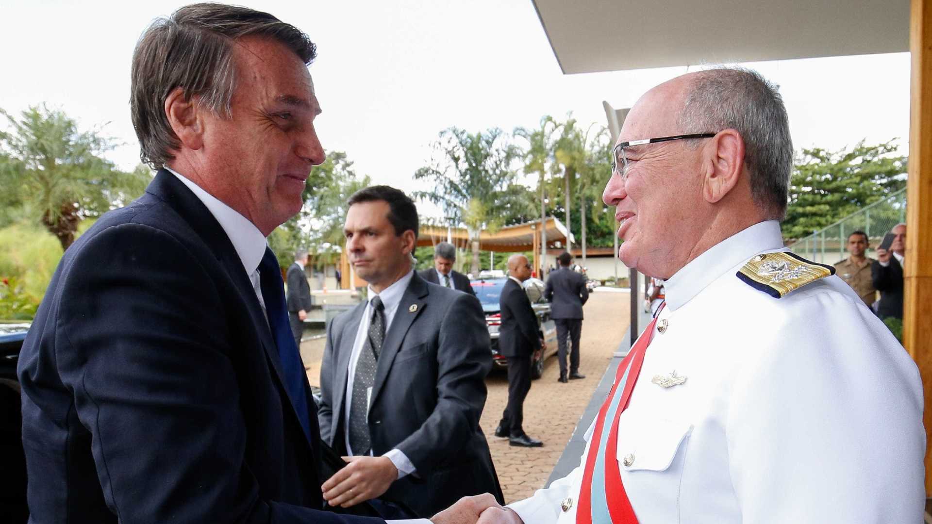 Almirante vai presidir conselho de administração da Petrobras