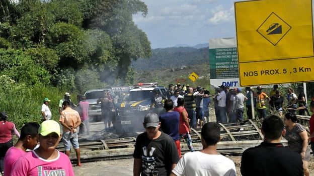 Confronto perto da fronteira da Venezuela com Brasil deixa dois mortos