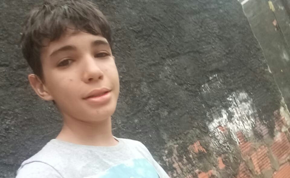 Familiares procuram por garoto desaparecido em Camaçari
