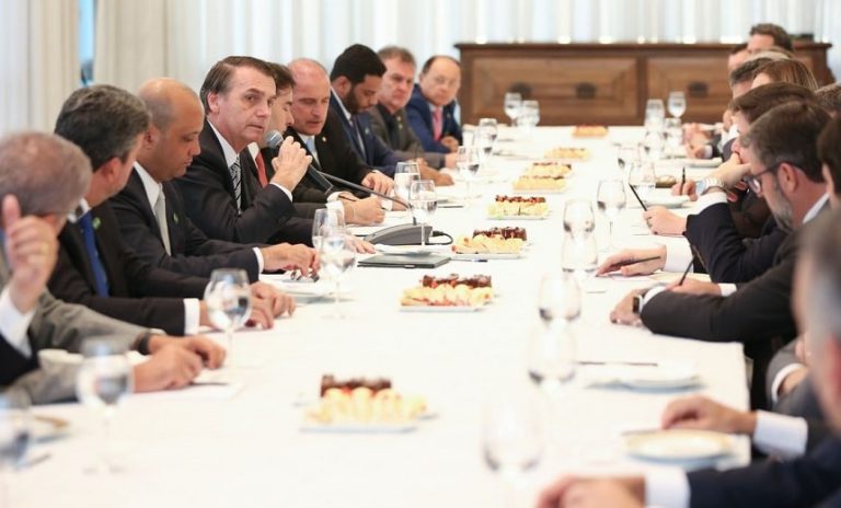 Previdência: Bolsonaro e líderes debatem eventuais mudanças na reforma