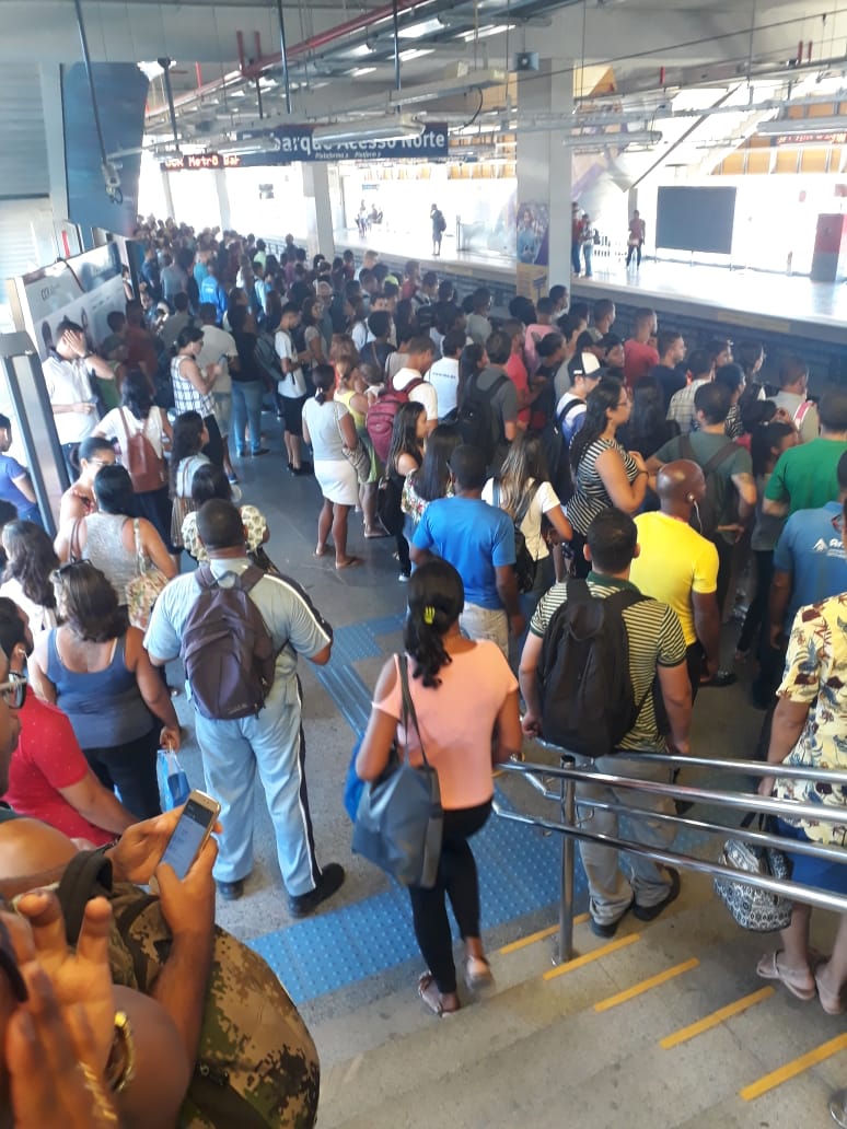 Salvador: por conta de vandalismo em Linha 2 do metrô, trens operem com lentidão