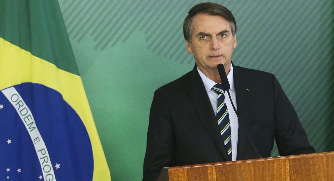Bolsonaro defende reformas e alteração na legislação para impulsionar economia