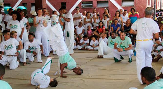 Cidade do Saber abre inscrições para aulas gratuitas de capoeira em cinco localidades de Camaçari