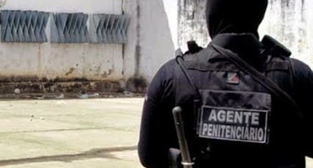 Agentes penitenciários da Bahia passam a contar com armas de fogo durante trabalho