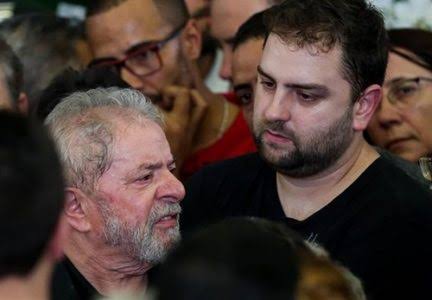 PF indicia Lula e filho por lavagem de dinheiro e tráfico de influência