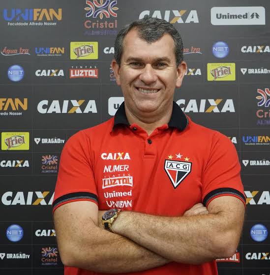 Claudio Tencati é o novo treinador do Vitória