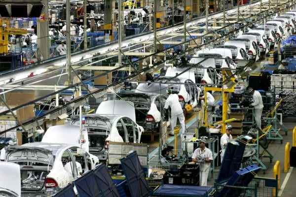 Produção de veículos subiu 20,5% em fevereiro