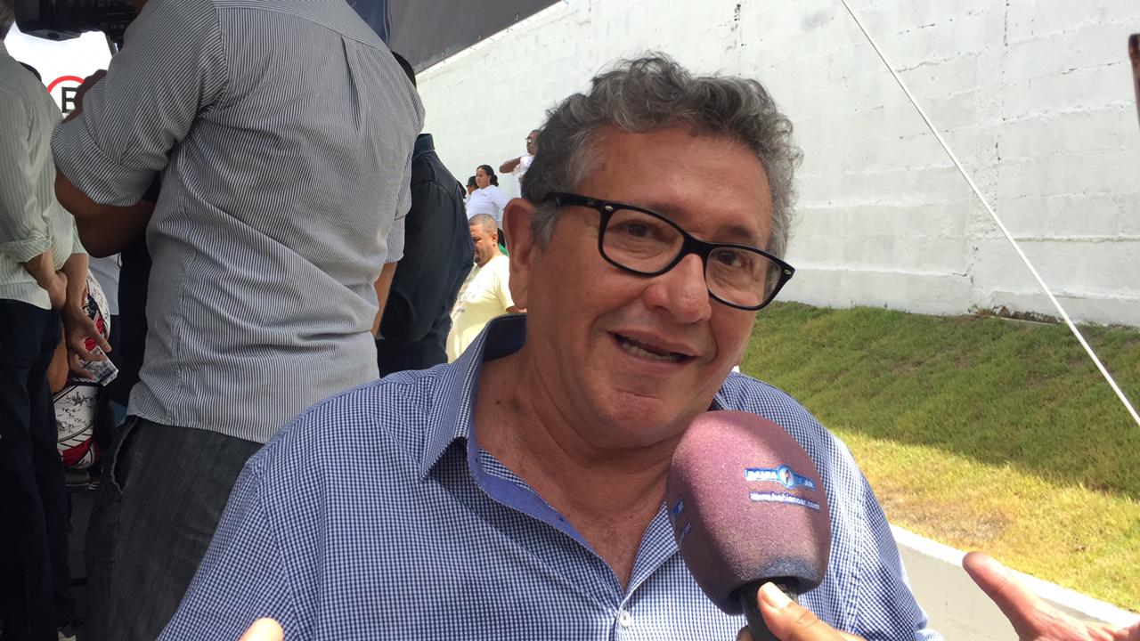 Caetano diz que continua pré-candidato à prefeitura de Camaçari para 2020
