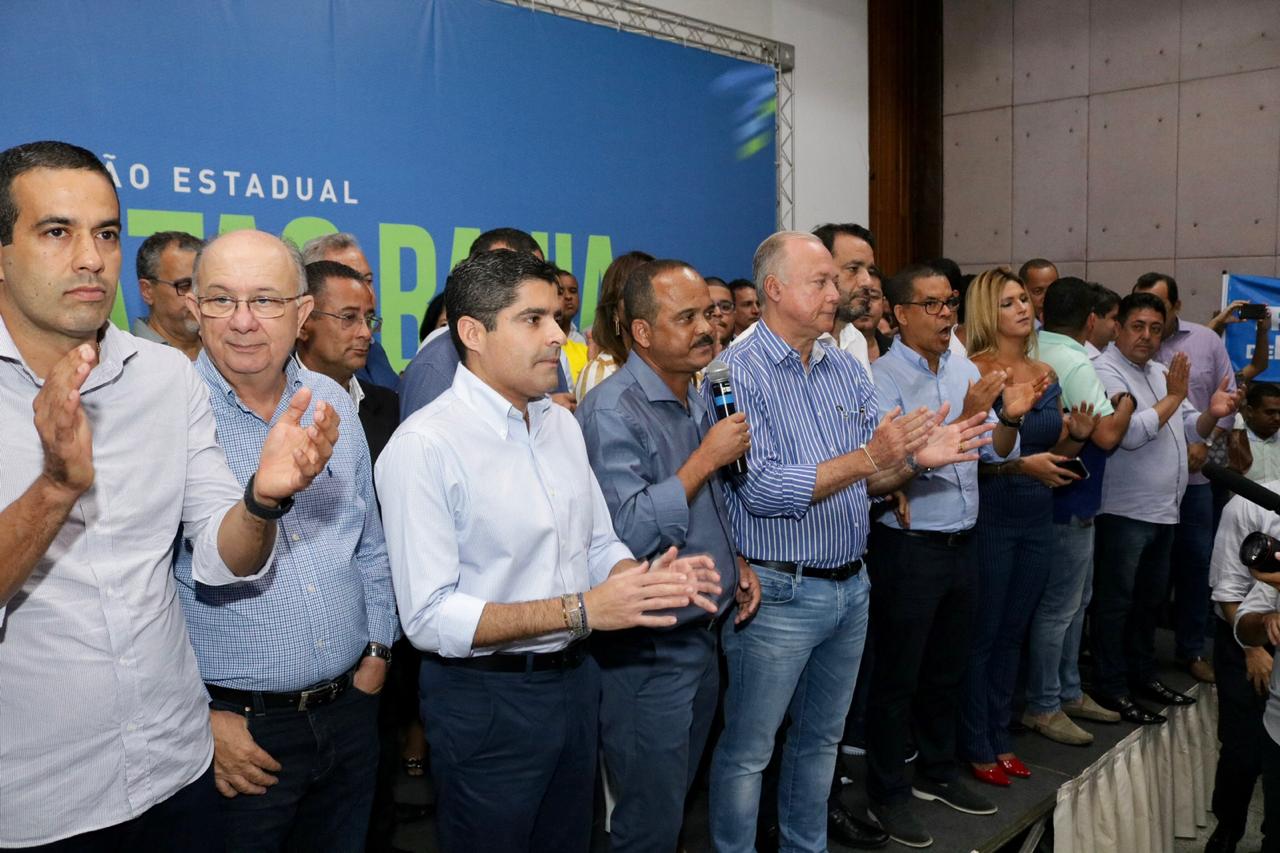 “Elinaldo como vice-presidente do DEM na BA, é bom para Camaçari, significa prestígio político” diz Roque Santos