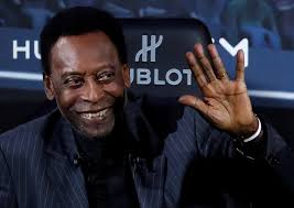 Após sete dias internados, Pelé recebe alta no hospital Albert Einstein