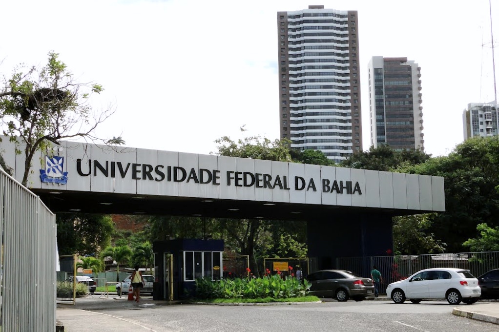 Defensoria Pública vai à Justiça contra cortes de verbas em universidades federais