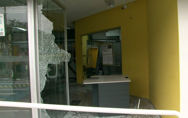 SP: tentativa de assalto a banco em Guararema termina com dez mortos