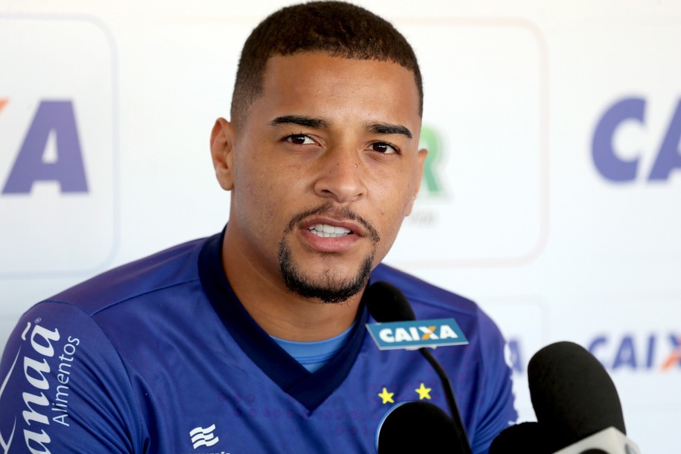 Recuperado, Gregore está relacionado para enfrentar o Londrina: “100% concentrado”