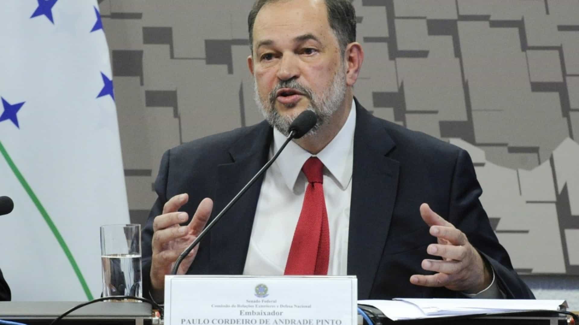 Embaixador do Brasil no Líbano morre em acidente de carro na Itália