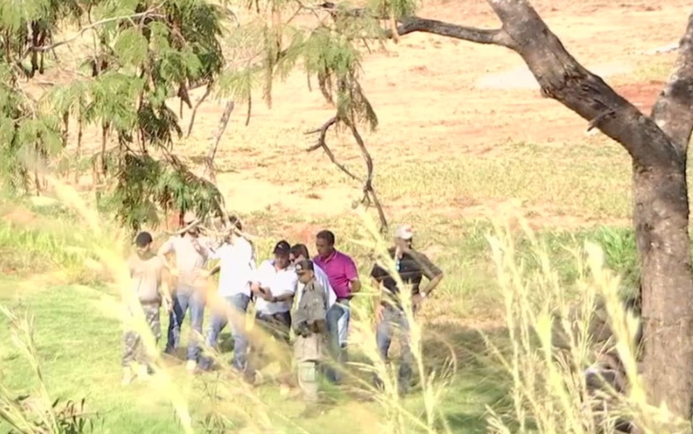 Polícia dá prazo de três dias para que represa na fazenda de Gusttavo Lima seja esvaziada
