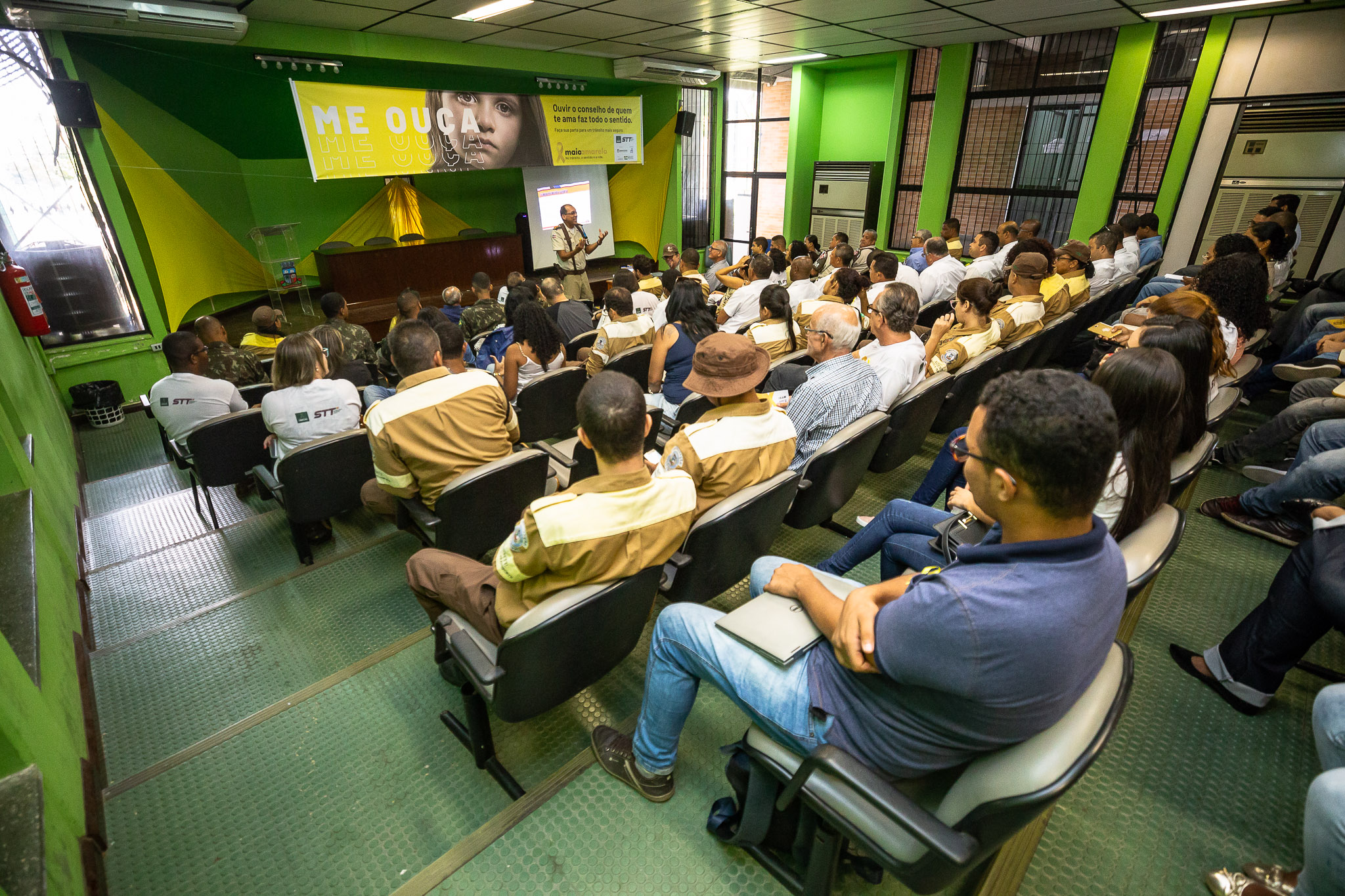 Maio Amarelo: STT promove palestras de conscientização em Camaçari