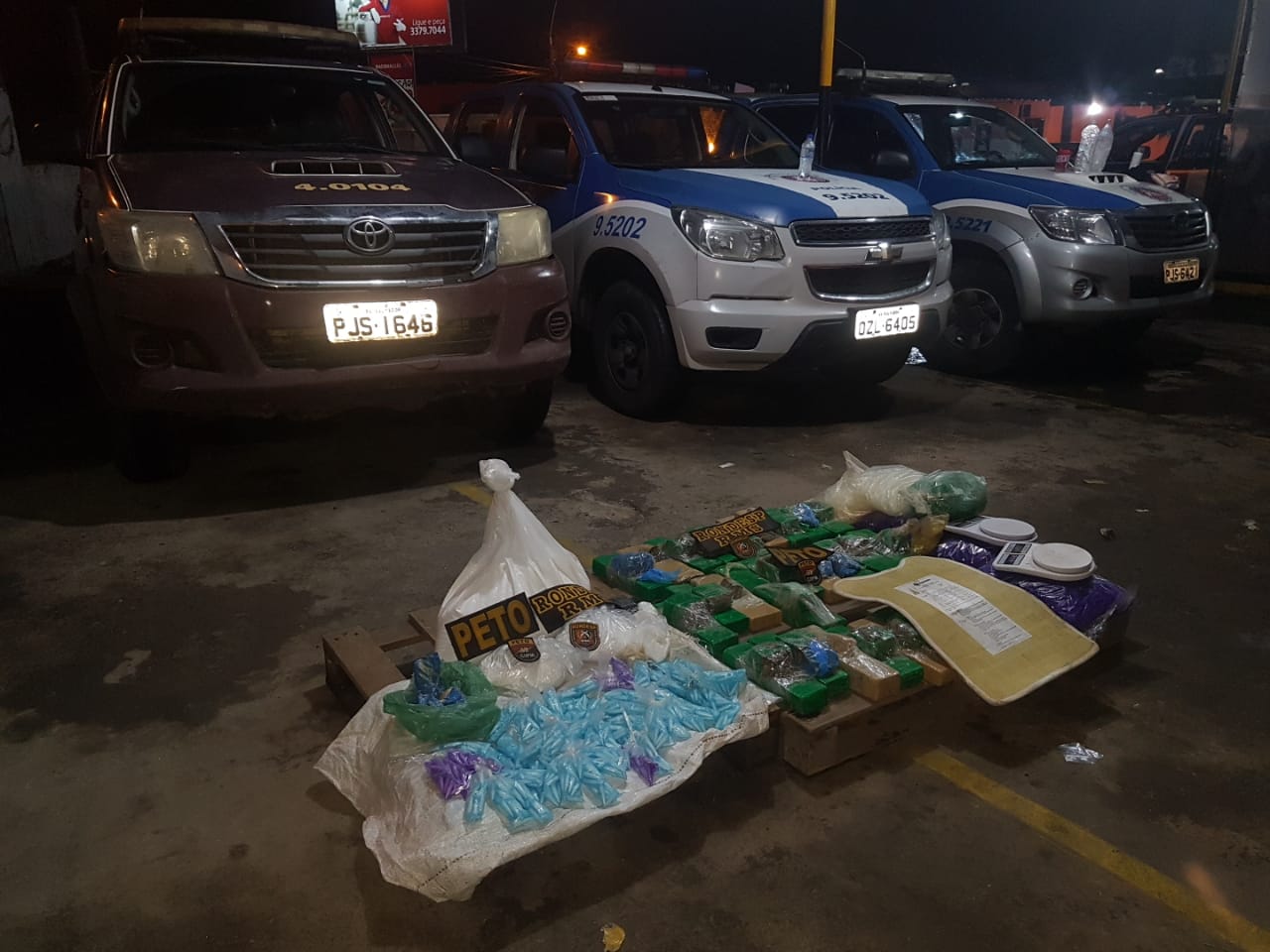 Polícia apreende mais de 40 kg de drogas em Lauro de Freitas