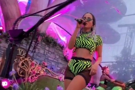 Primeira brasileira no palco do Tomorrowland, Anitta celebra show na Bélgica