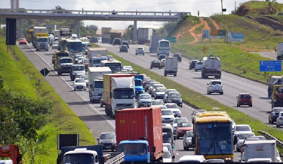 Novas regras do frete mínimo para caminhoneiros entram em vigor a partir de hoje (22)