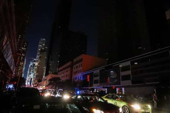 Apagão deixou cerca de 72 mil pessoas sem luz em Nova York