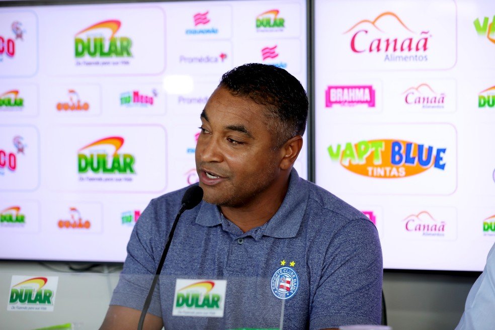 Roger Machado reconhece atuação ruim do Bahia, mas valoriza empenho dos atletas