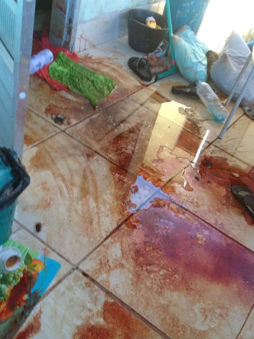 Filho é suspeito de assassinar pai e mãe a golpes de facão em Arembepe