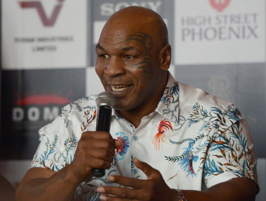 Mike Tyson revela que usava urina dos filhos e esposa para escapar do doping