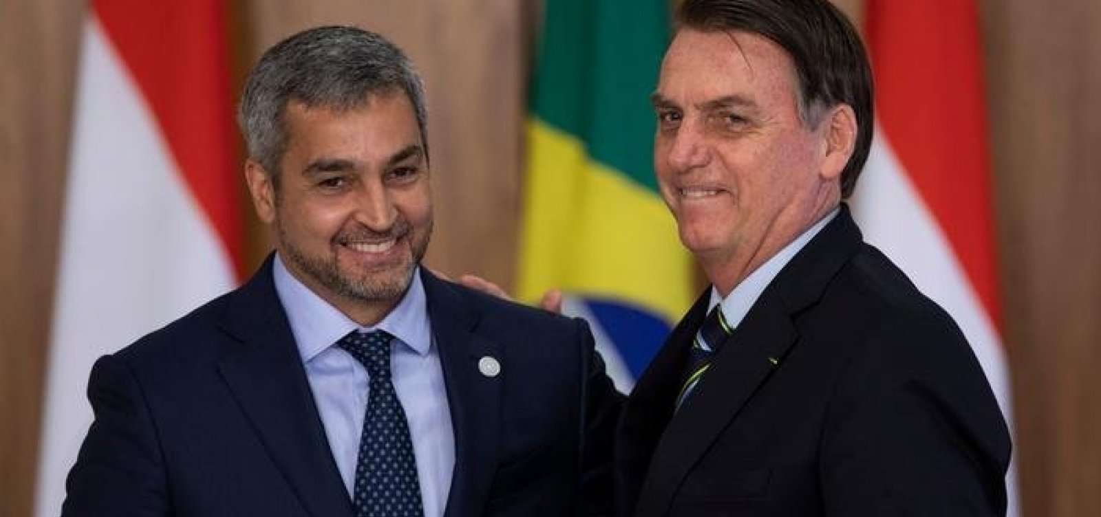 CPI no Paraguai investiga acordo do governo que beneficiaria o Brasil