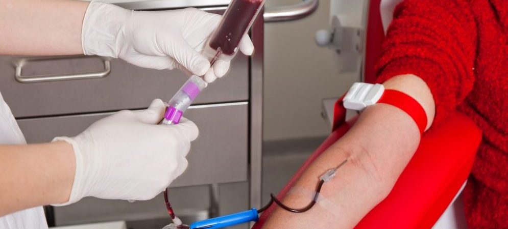 Estoque crítico: Hemoba realiza campanha para doações de sangue