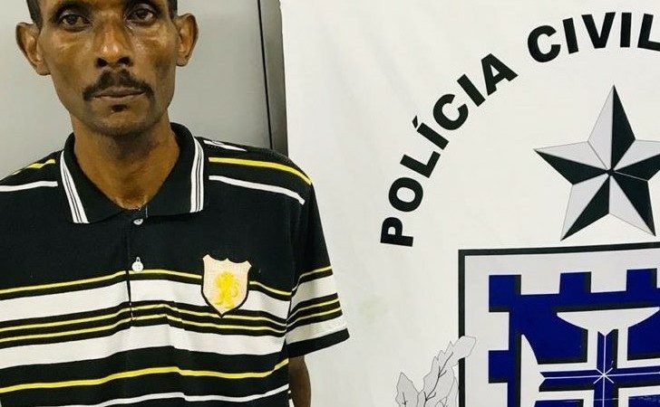 Professor de futebol é preso acusado de estupro de vulnerável em Praia do forte