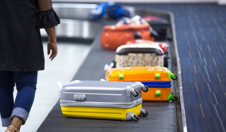 Cobrança de bagagem em voos é mantida pelo Congresso Nacional