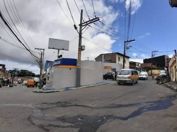 Ônibus deixam de circular no fim de linha da Estrada Velha do Aeroporto, em Salvador