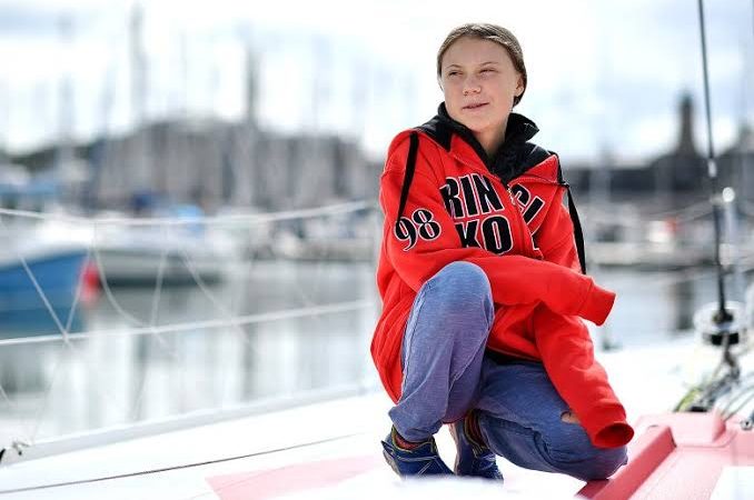 Ativista ambiental, Greta Thunberg ganha prêmio da Anistia Internacional