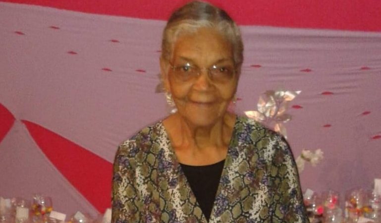 Viva Camaçari: Parafuso pelo ‘olhar’ e pelo ‘coração’ de dona Dulce, de 86 anos