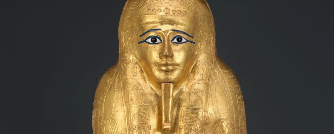 Egito vai receber de volta sarcófago de ouro roubado em 2011