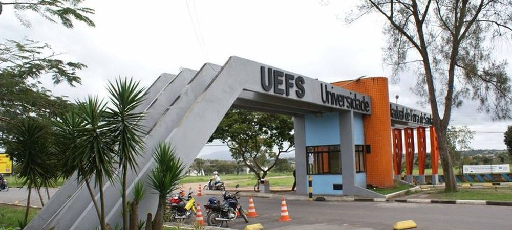 Uefs faz nova convocação de candidatos aprovados em concurso