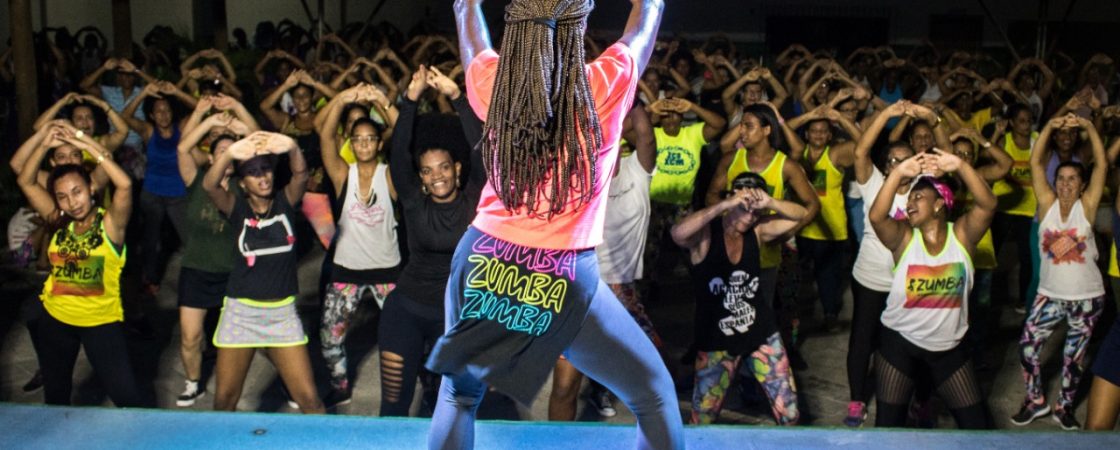 Camaçari: Teatro Alberto Martins terá aulão gratuito de Zumba nesta quarta (25)