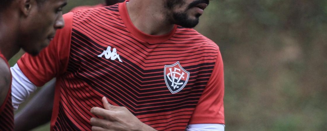 Anselmo Ramon projeta jogo difícil contra o Londrina: “mas temos que vencer”